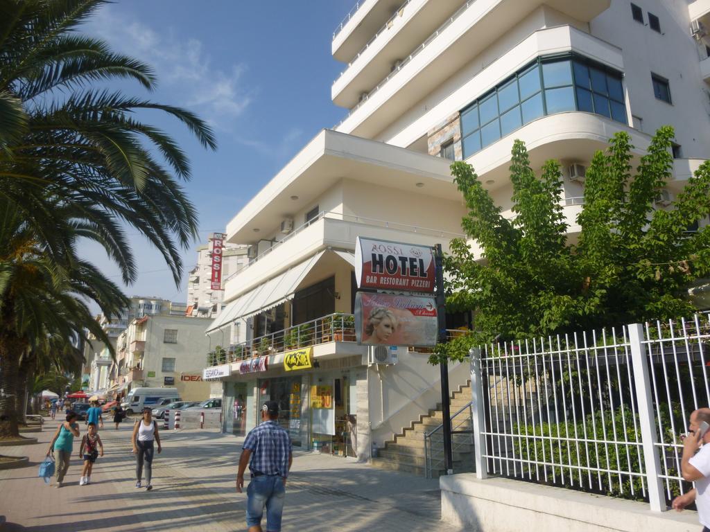 Hotel Rossi วญอเรอ ภายนอก รูปภาพ